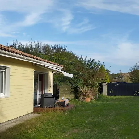 Charming House With Garden And Terrace Holiday home Leon